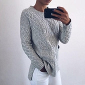 Κυρίες δεμένη μπλούζα με λαιμόκοψη σε σχήμα Ο - 3 σχέδια