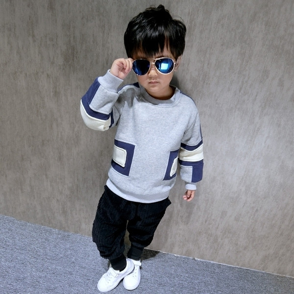 Ежедневен детски пуловер за момчета с О-образна яка 
