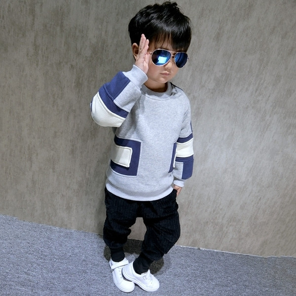 Ежедневен детски пуловер за момчета с О-образна яка 