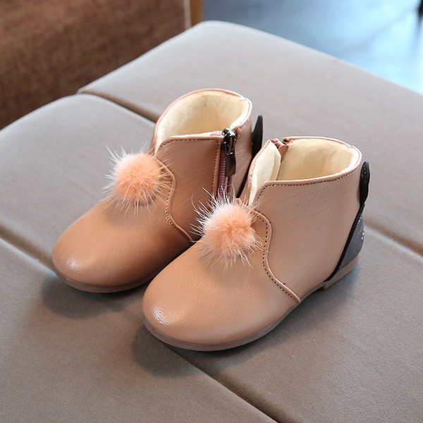Топли детски боти за момичета, изчистен модел с пухче