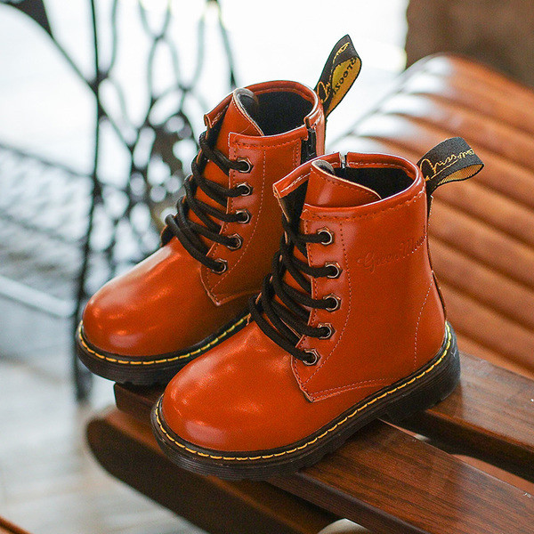 Стилни детски боти за момичета в три цвята 