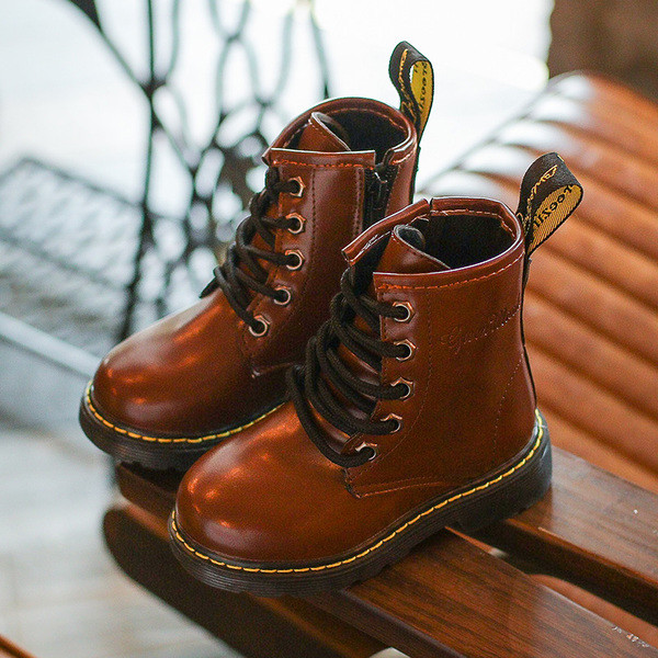 Стилни детски боти за момичета в три цвята 