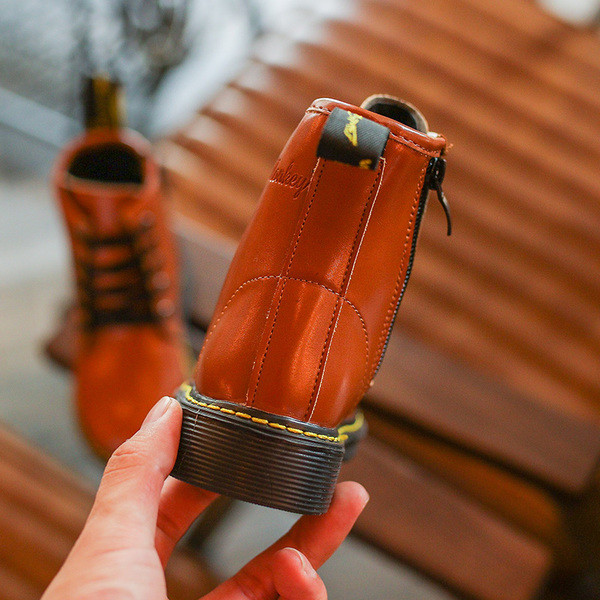 Стилни детски боти за момичета в три цвята 