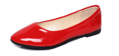 Περιστασιακά γυναικεία παπούτσια με χαμηλή σόλα σε πολλά χρώματα