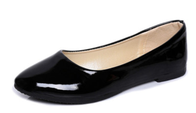 Περιστασιακά γυναικεία παπούτσια με χαμηλή σόλα σε πολλά χρώματα