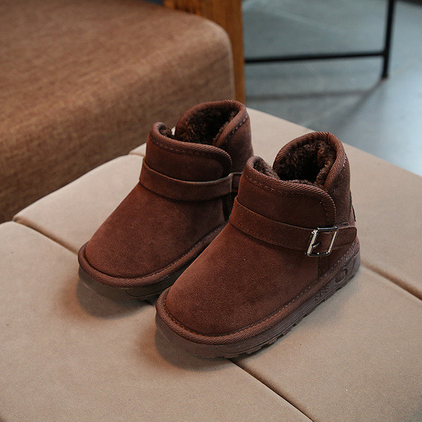 Ζεστές χειμωνιάτικες μπότες για κορίτσια σε τρία χρώματα