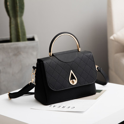 Κυρίες κομψή τσάντα με μεταλλικό κούμπωμα, διάφορα χρώματα