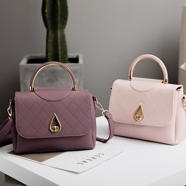 Κυρίες κομψή τσάντα με μεταλλικό κούμπωμα, διάφορα χρώματα