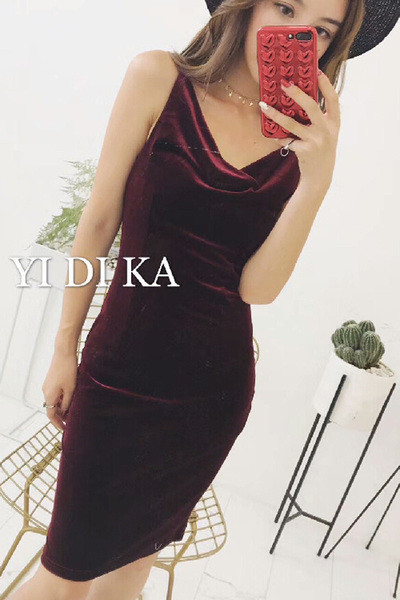 Γυναικέιο φόρεμασε τέσσερα χρώματα