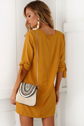 Απλό σπορ-κομψό φόρεμα σε κίτρινο χρώμα