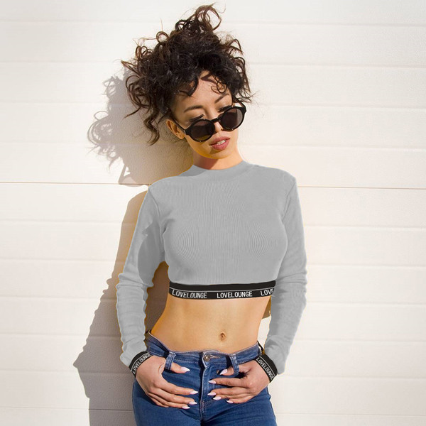 Σορτς αθλητικών κοντών γυναικών με επιγραφή