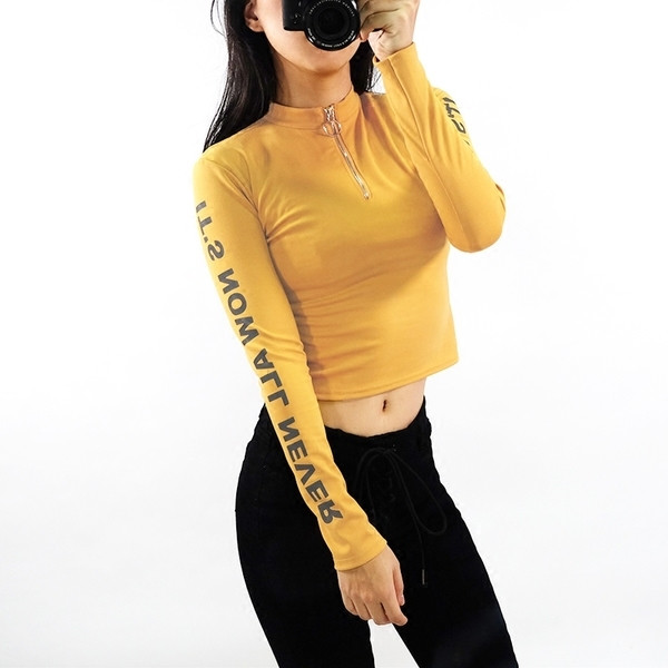 Κυρίες μπλούζα με επιγραφή και φερμουάρ, κατάλληλο για καθημερινή ζωή