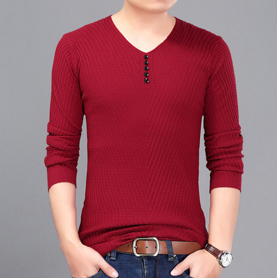 Κομψή casual μπλούζα άνδρας με κολάρο σε σχήμα V και κουμπιά σε διαφορετικά χρώματα