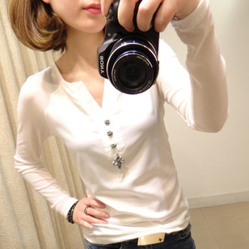 Модерна дамска блуза с V-образно деколте и копчета в шест цвята 