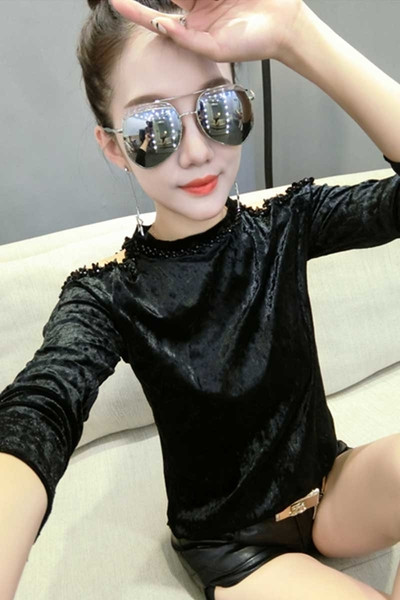 Μαλακή βελούδινη μπλούζα σε τρία χρώματα