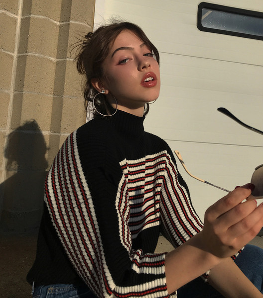 Πλεκτό κυρίες πουλόβερ με κολάρο για πόλο