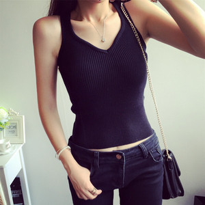 Αθλητικό κομψό μπλουζάκι για κυρίες με λαιμό V σε διαφορετικά χρώματα