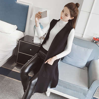 Κομψό μακρύ γιλέκο για κυρίες σε απλό μοντέλο σε τρία χρώματα