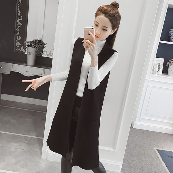 Κομψό μακρύ γιλέκο για κυρίες σε απλό μοντέλο σε τρία χρώματα