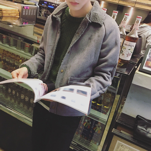 Ανδρικό κοντό σε δύο χρώματα