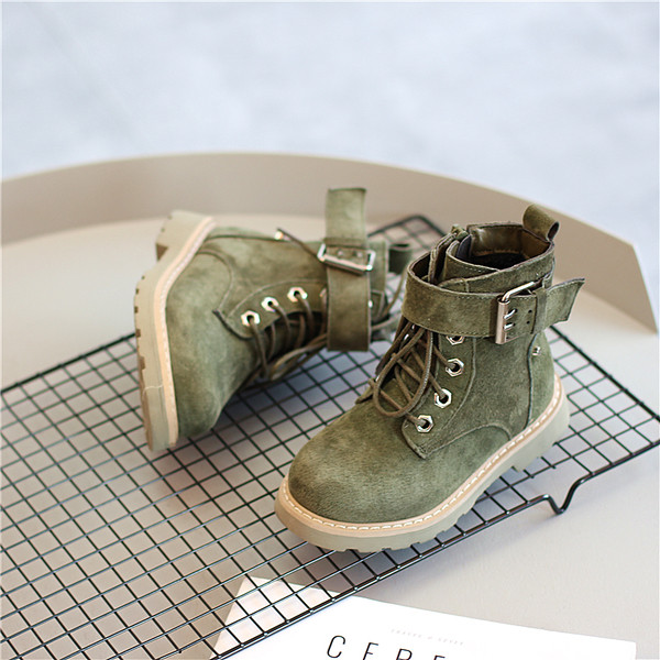 Ежедневни дамски ватирани боти за момичета с  каишка и груба устойчива подметка в три цвята