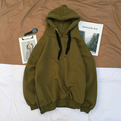 Απλή μπλούζα ανδρών σε τέσσερα χρώματα