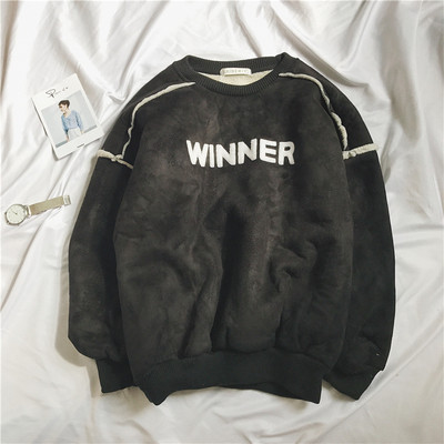 Κομψή βελούδινη μπλούζα σε τρία χρώματα με επιγραφή