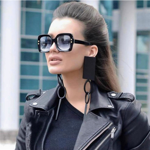 Περιστασιακά γυαλιά UV και τετράγωνα γυαλιά