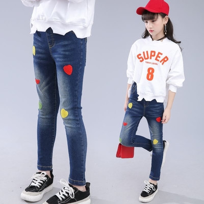 Μοντέρνα τζιν παιδιά για τα κορίτσια, διάφορα μοντέλα