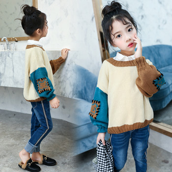 Модерен детски пуловер за момичета с О-образна яка в топли цветове