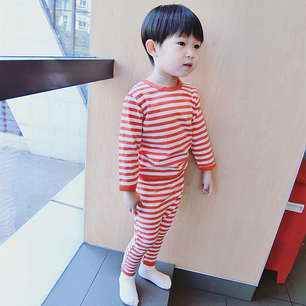 Раирана детска унисекс пижама в различни цветове