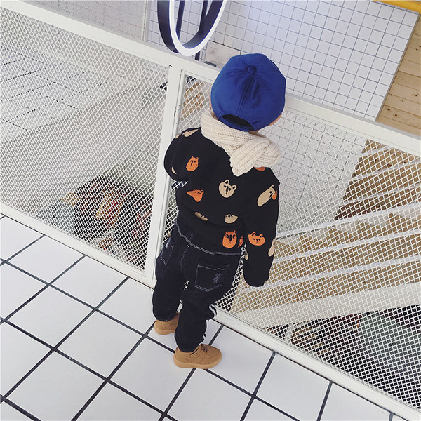 Παιδικό μαλακό και ζεστό πουλόβερ για αγόρια με γλυκές συμμαχίες σε δύο χρώματα