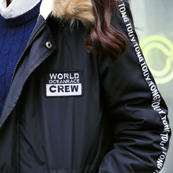 Ζεστό χειροκρότημα unisex με χνουδωτή κουκούλα, τύπου πάρκου σε τρία χρώματα