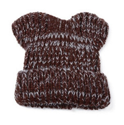 Дамска топла вълнена шапка с декоративни учишки,няколко модела