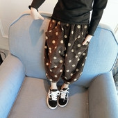 Стилен широк детски панталон на точки в два цвята