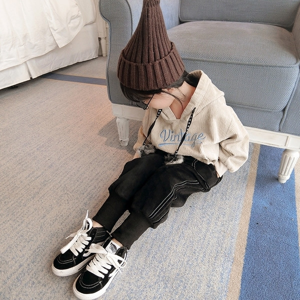 Спортен детски панталон за момичета в черен цвят