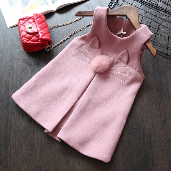 Модерна детска рокля за момичета с ушички и пухче в два цвята 