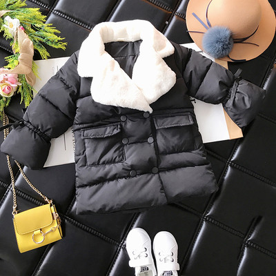 Дебело детско зимно яке за момичета в широк модел в черен цвят