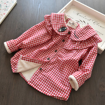 Спротно-елегантна карирана детска риза за момичета с мини апликация в червен и син цвят