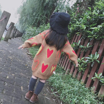 Καθημερινό παιδικό πουλόβερ για κορίτσια με κολάρο σε σχήμα O, καρδιές σε δύο χρώματα