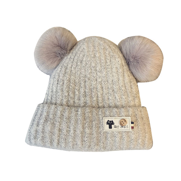 Стилна детска шапка за момичета и момчета с пухчета