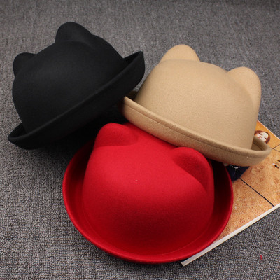 Стилна детска шапка с козирка и в много цветове