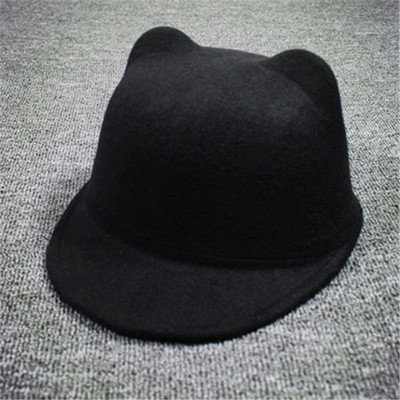 Стилна детска шапка с козирка и в много цветове