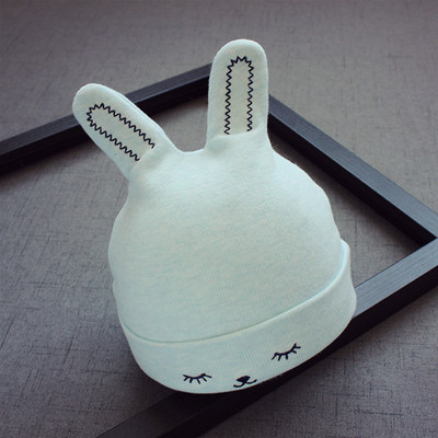 Бебешка шапка за момчета и момичета в няколко модела и цветове