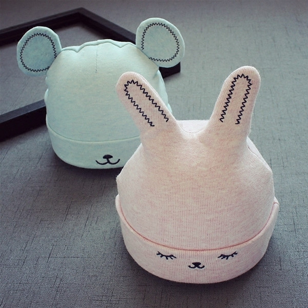 Бебешка шапка за момчета и момичета в няколко модела и цветове