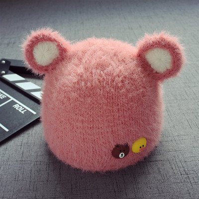 Пухена детска шапка - унисекс с ушички