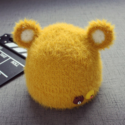 Пухена детска шапка - унисекс с ушички