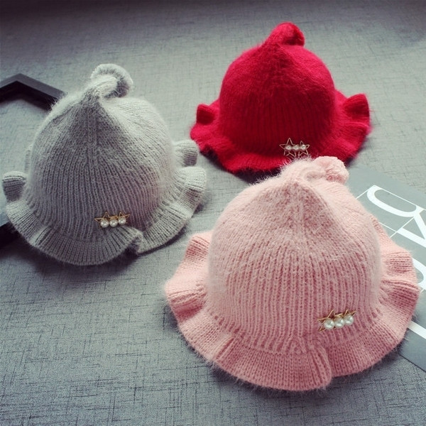 Стилна ежедневна шапка за момичета с перли