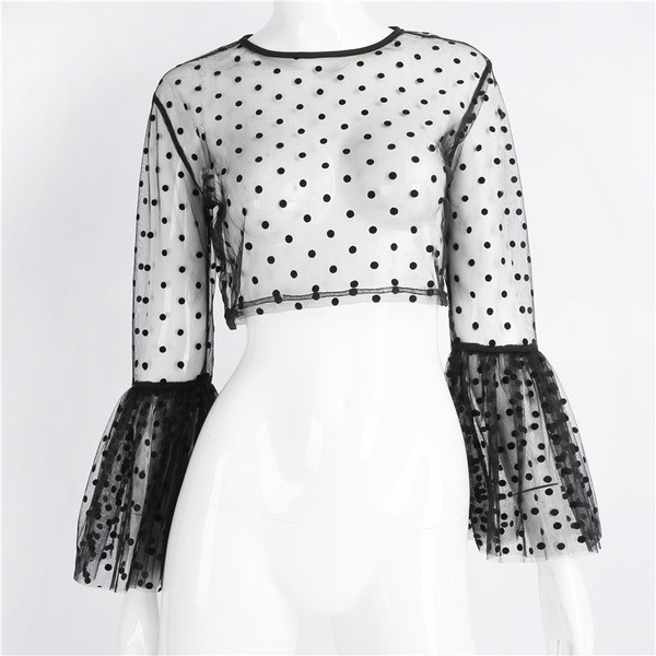 Скъсена прозрачна блуза с разкроени ръкави в черен цвят