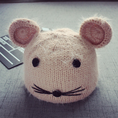 Плетена детска шапка за момичета и момчета с ушички